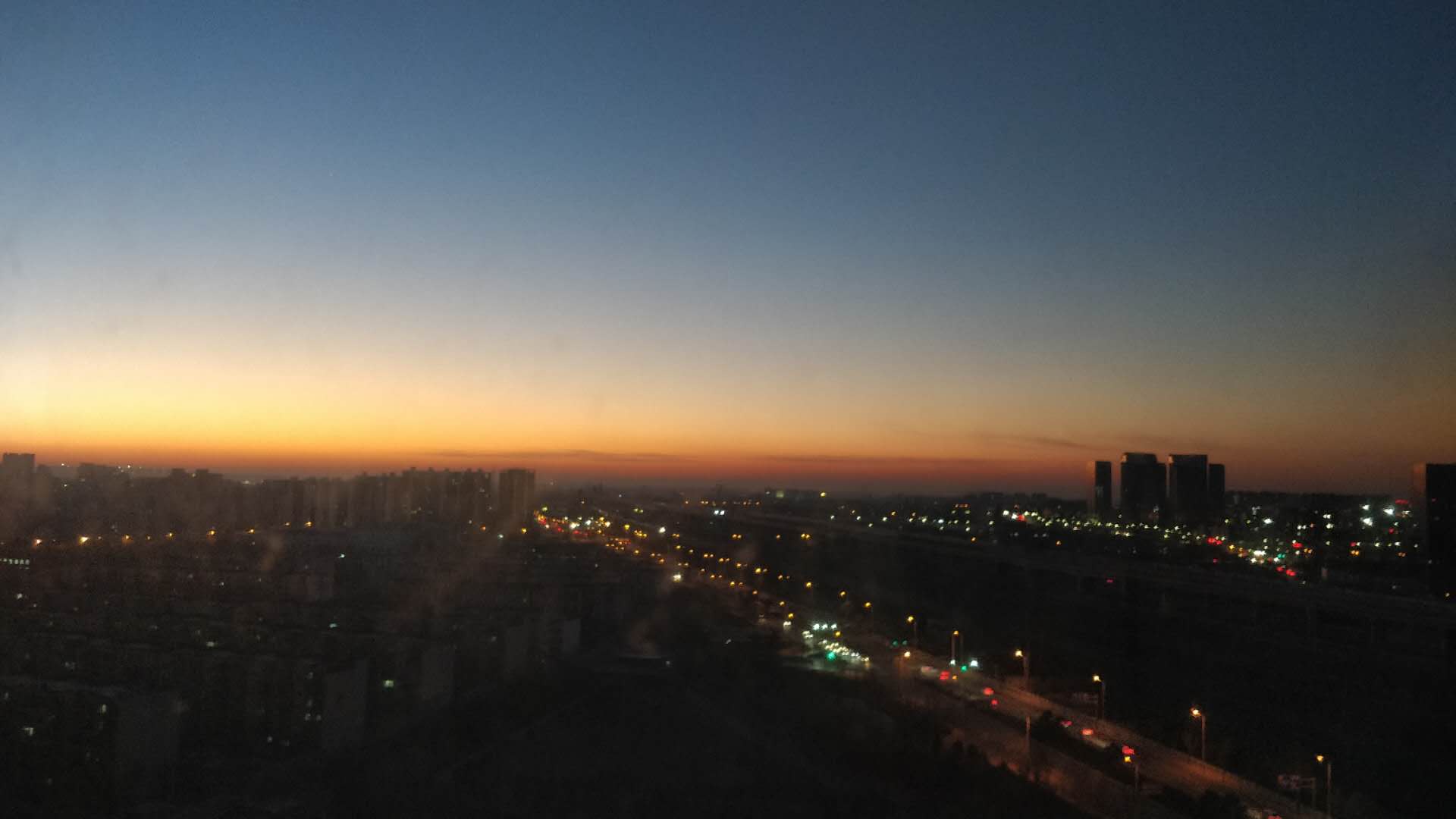 上班在日出黎明前